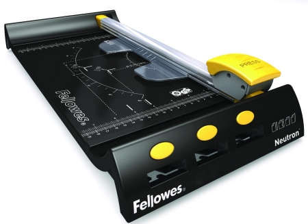 FELLOWES Cizalla A4 Neutron